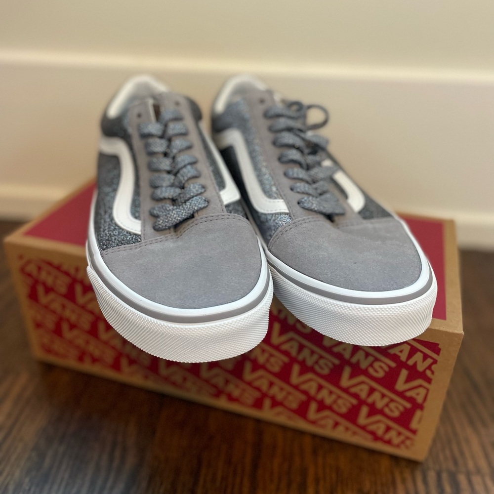 Vans Old Skool Shoe ~ Glitter Gunmetal